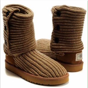UGG Australia Cardy Women’s Boots | Size 9